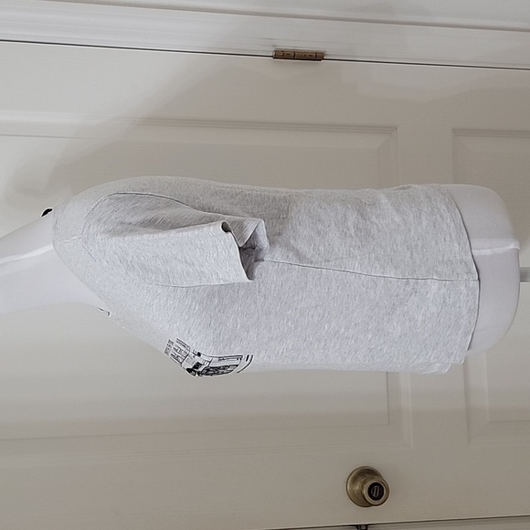 H&M Divided Size L Gray Black Downtown New York Pizza Graphic Tee NWOT - Picture 3 of 11